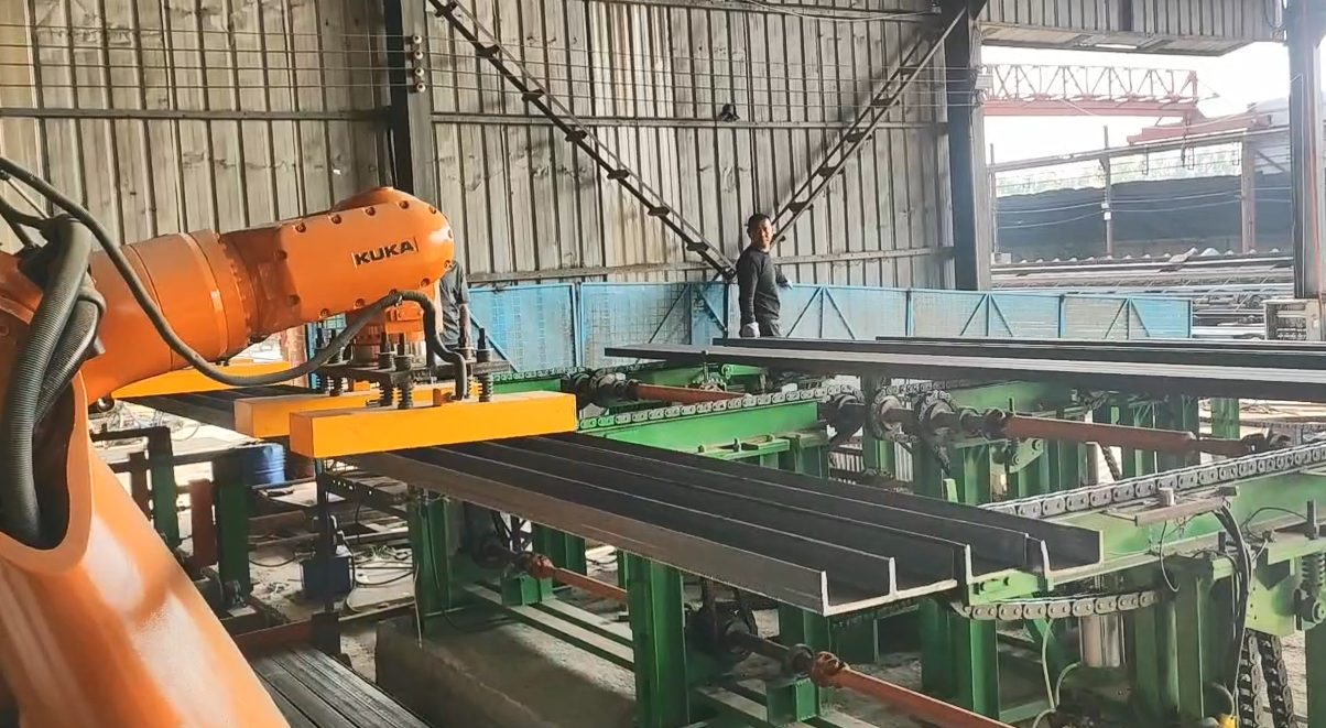 用于槽钢码垛的高效可靠工业自动化磁力方案